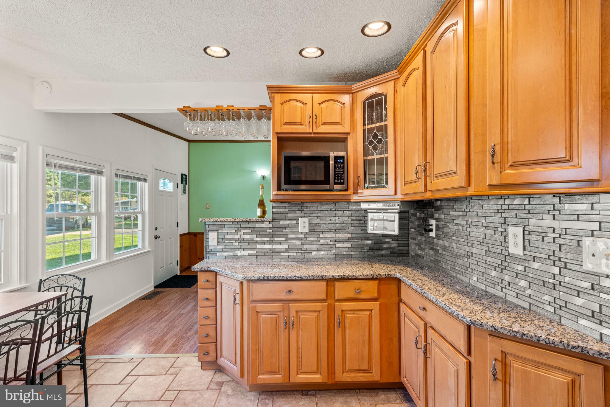 9310 Trout Road Philadelphia, PA 19115 - Photo 4 of 31 Gallery Image 4