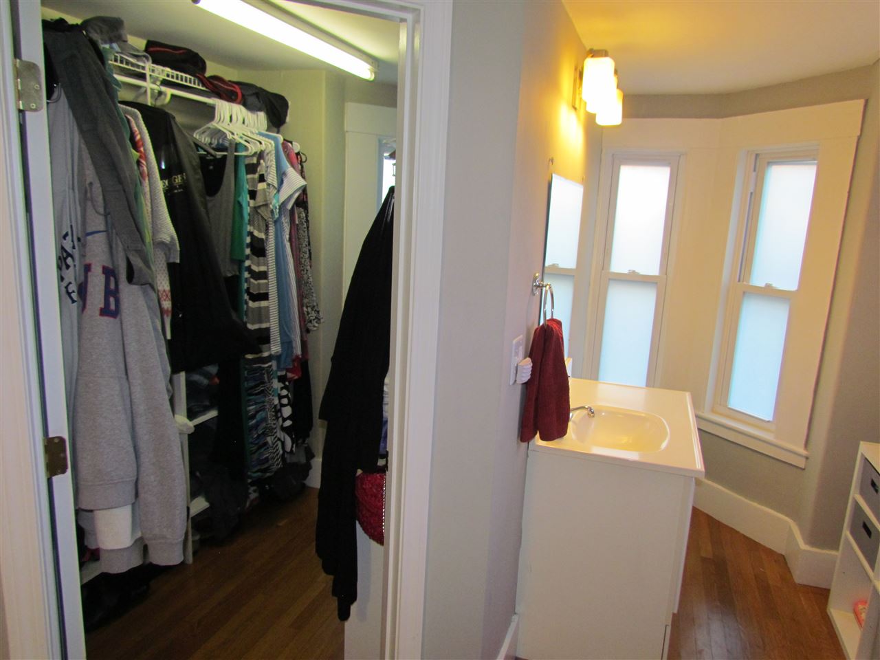 312 Goffstown Road Manchester, NH 03102 - Photo 9 of 20
