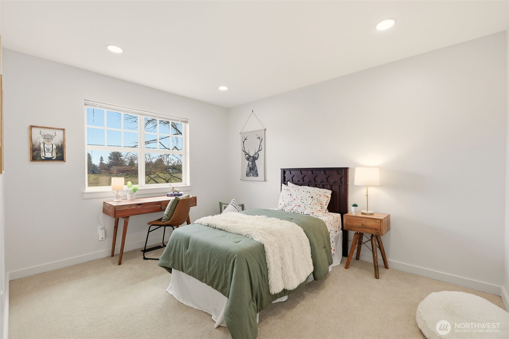 31922 Northeast 55th Street Carnation, WA 98014 - Photo 18 of 39