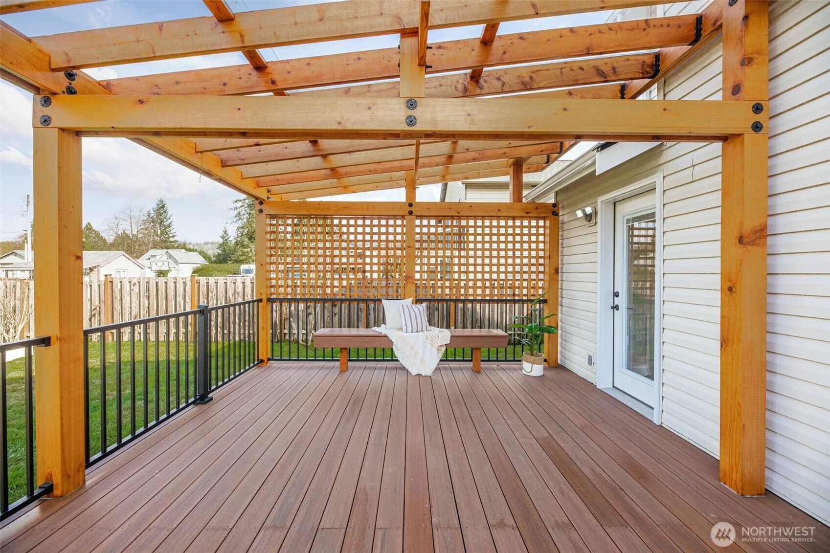 31922 Northeast 55th Street Carnation, WA 98014 - Photo 23 of 39