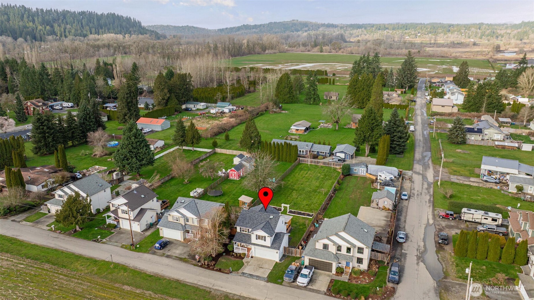 31922 Northeast 55th Street Carnation, WA 98014 - Photo 35 of 39