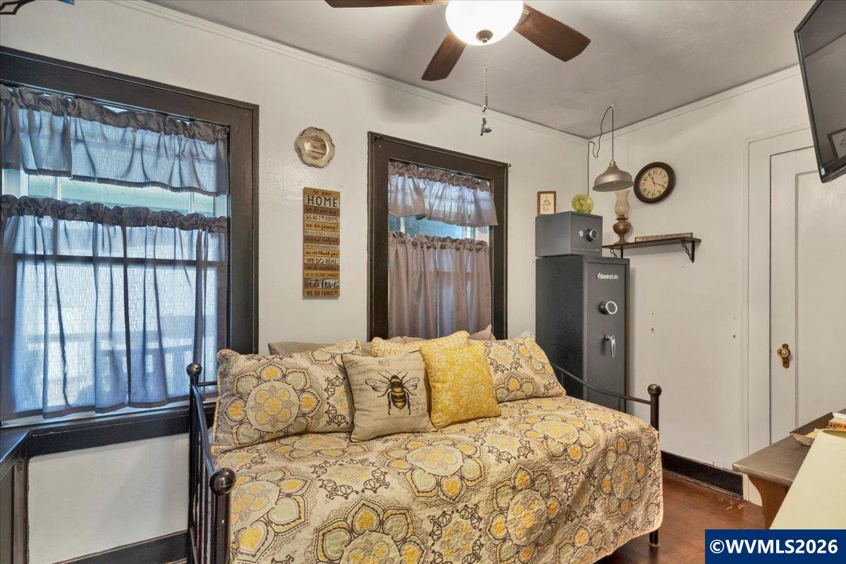 817 Main Street Lyons, OR 97358 - Photo 14 of 45