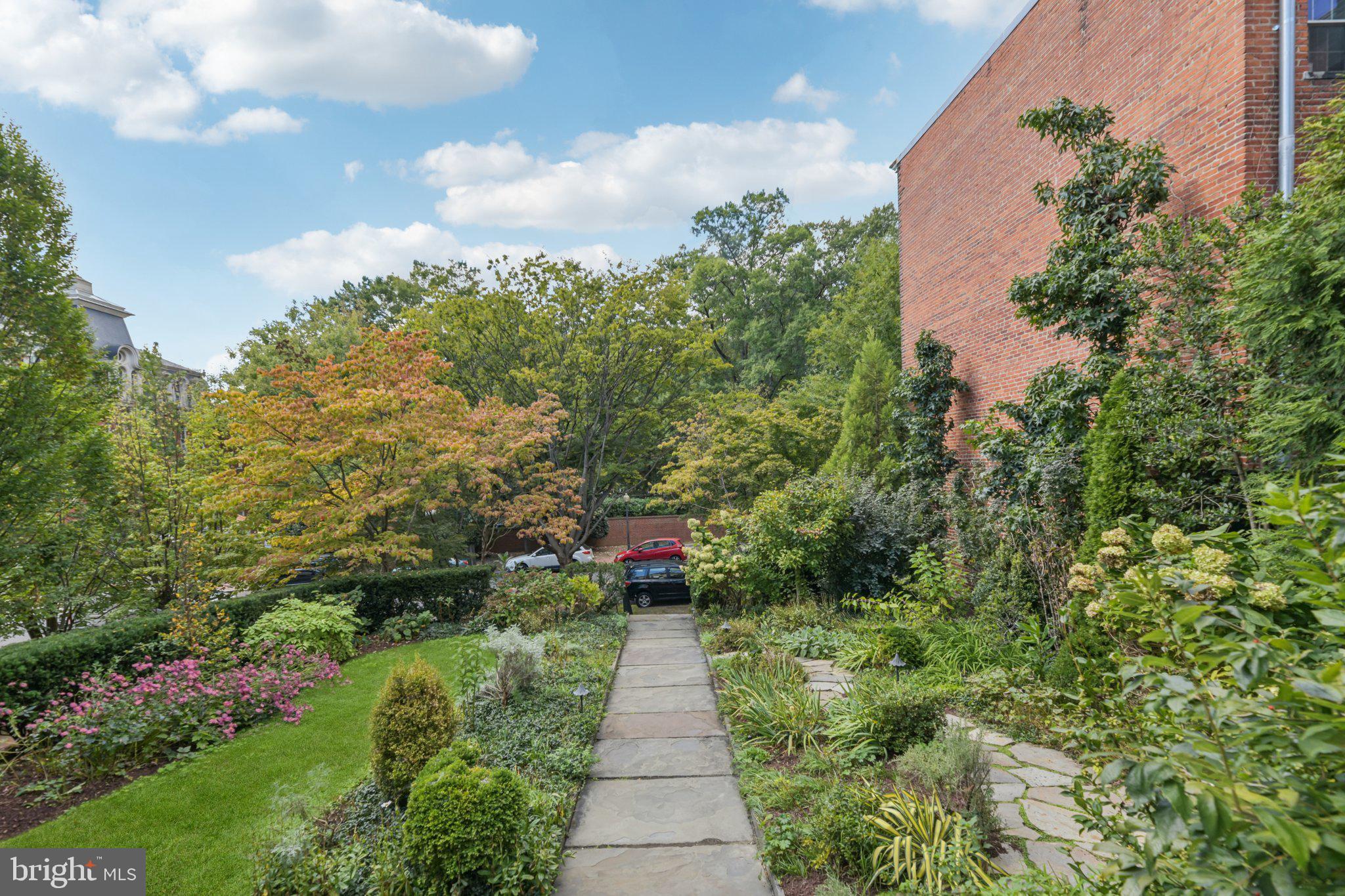 1545 35th Street Northwest Washington, DC 20007 - Photo 6 of 65