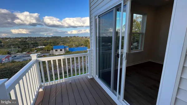 $490,000 | 839 Pecan Road, Spring City, PA 19475