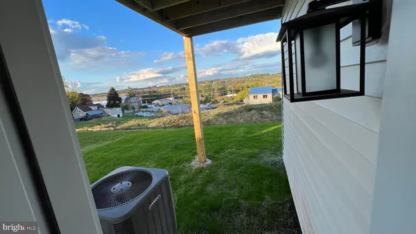 $490,000 | 839 Pecan Road, Spring City, PA 19475