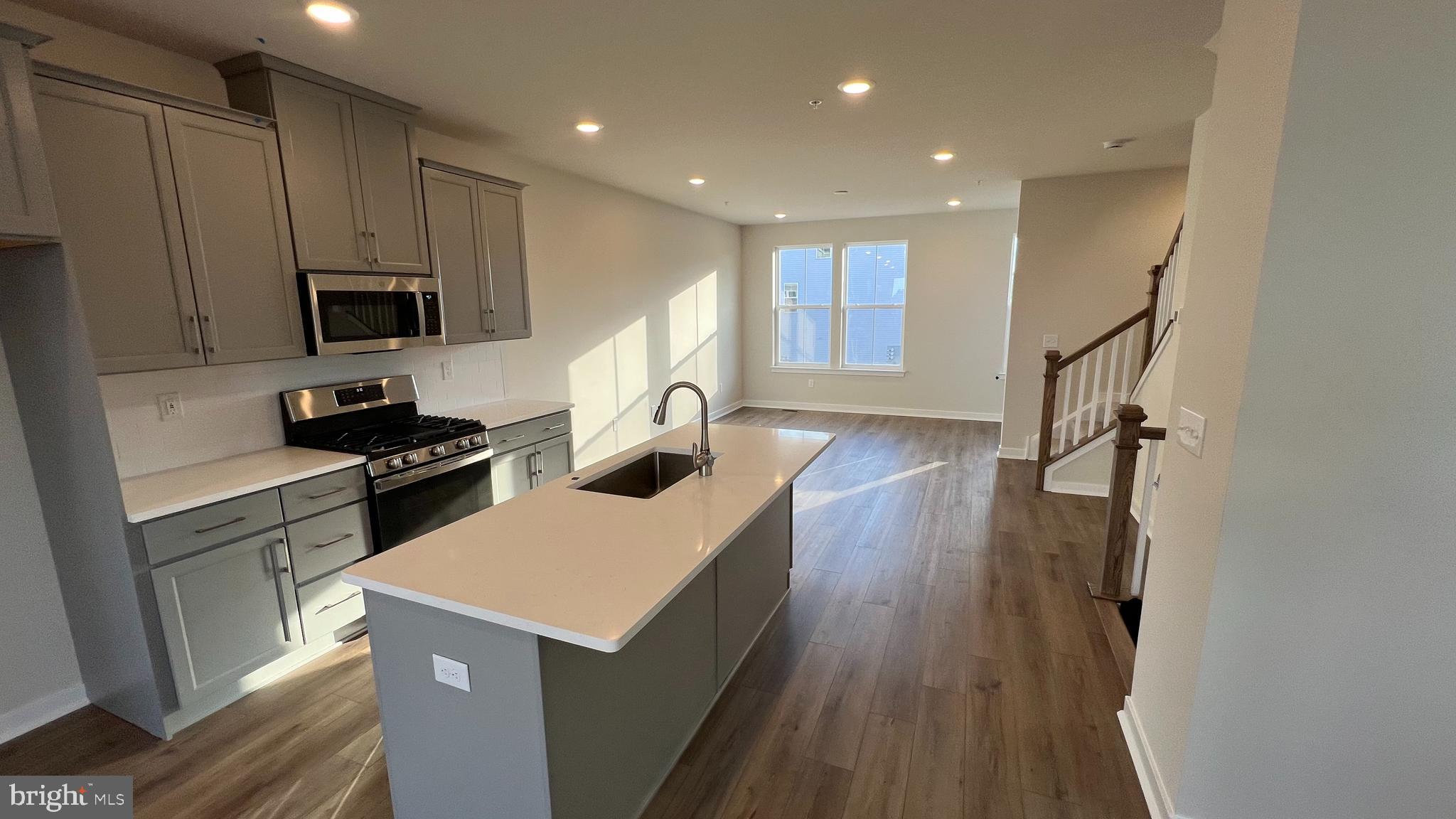 839 Pecan Road Spring City, PA 19475 - Photo 4 of 25