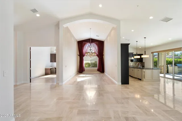 a view of livingroom with furniture