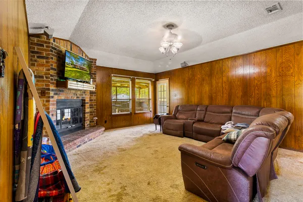 $320,000 | 200 Manuel Road, Shepherd, TX 77371