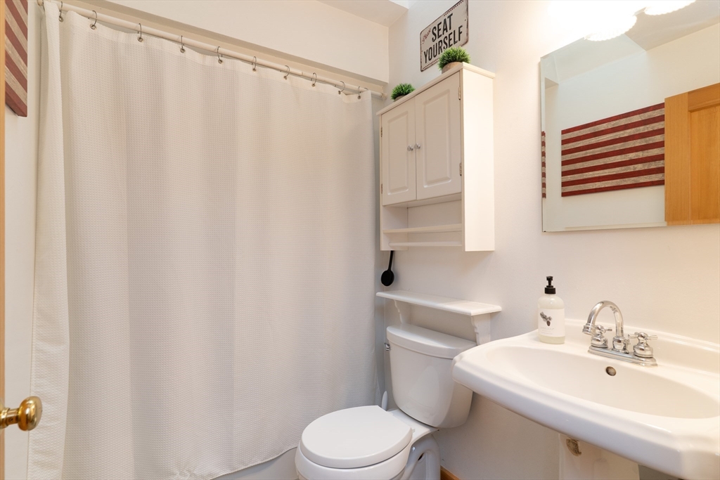 132 Springfield Road Belchertown, MA 01007 - Photo 20 of 42