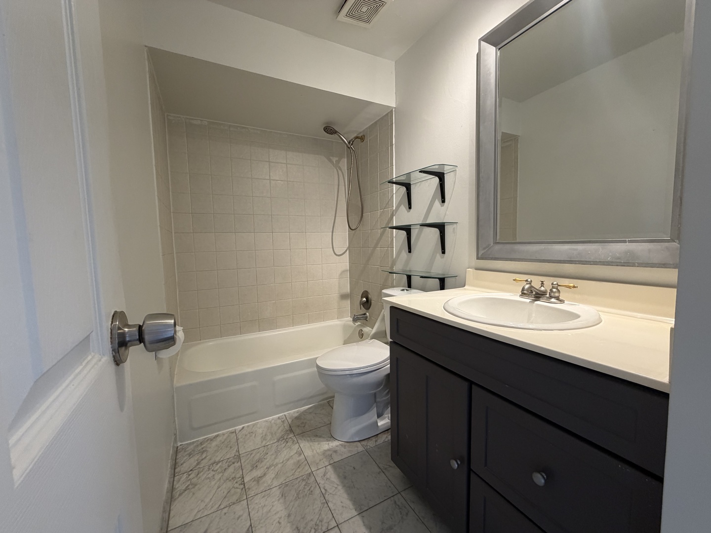 10735 5th Ave Cutoff, Unit 304 Countryside, IL 60525 - Photo 12 of 15