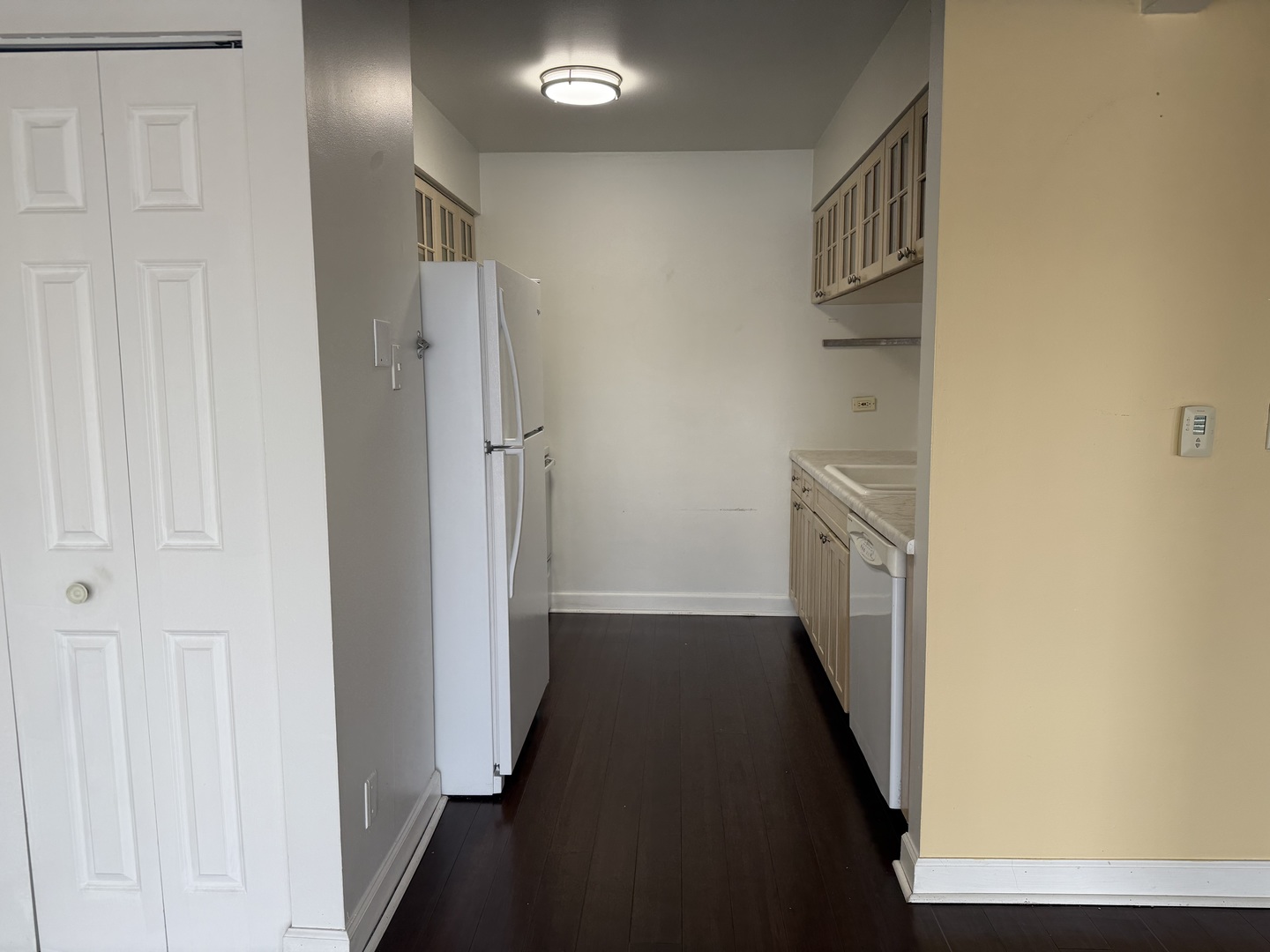 10735 5th Ave Cutoff, Unit 304 Countryside, IL 60525 - Photo 7 of 15