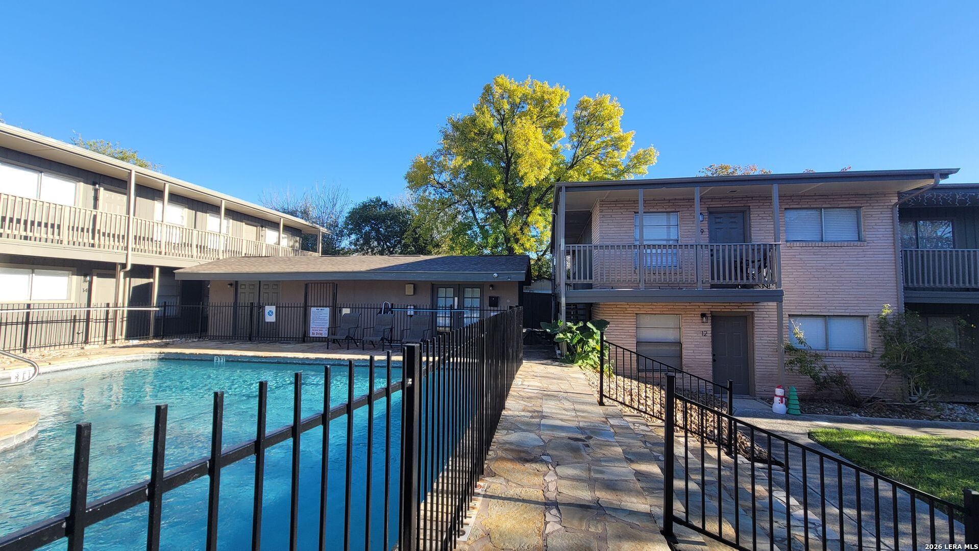 516 Gentleman Road, Unit 19 Balcones Heights, TX 78201 - Photo 21 of 36