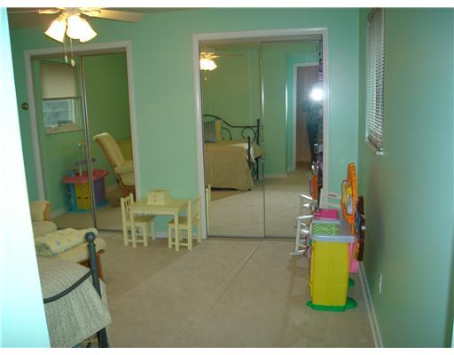 2730 Fernwald Road Pittsburgh, PA 15217 - Photo 12 of 16 Other. bedroom