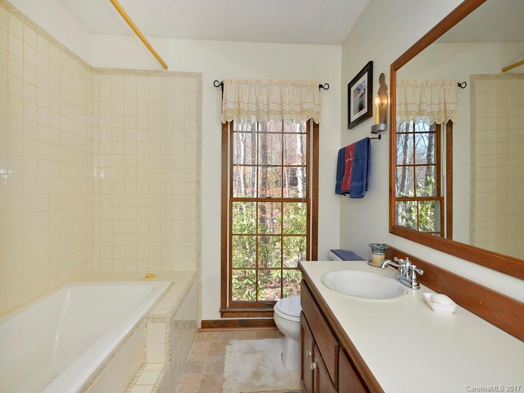 110 Kilgore Road Waynesville, NC 28785 - Photo 9 of 18
