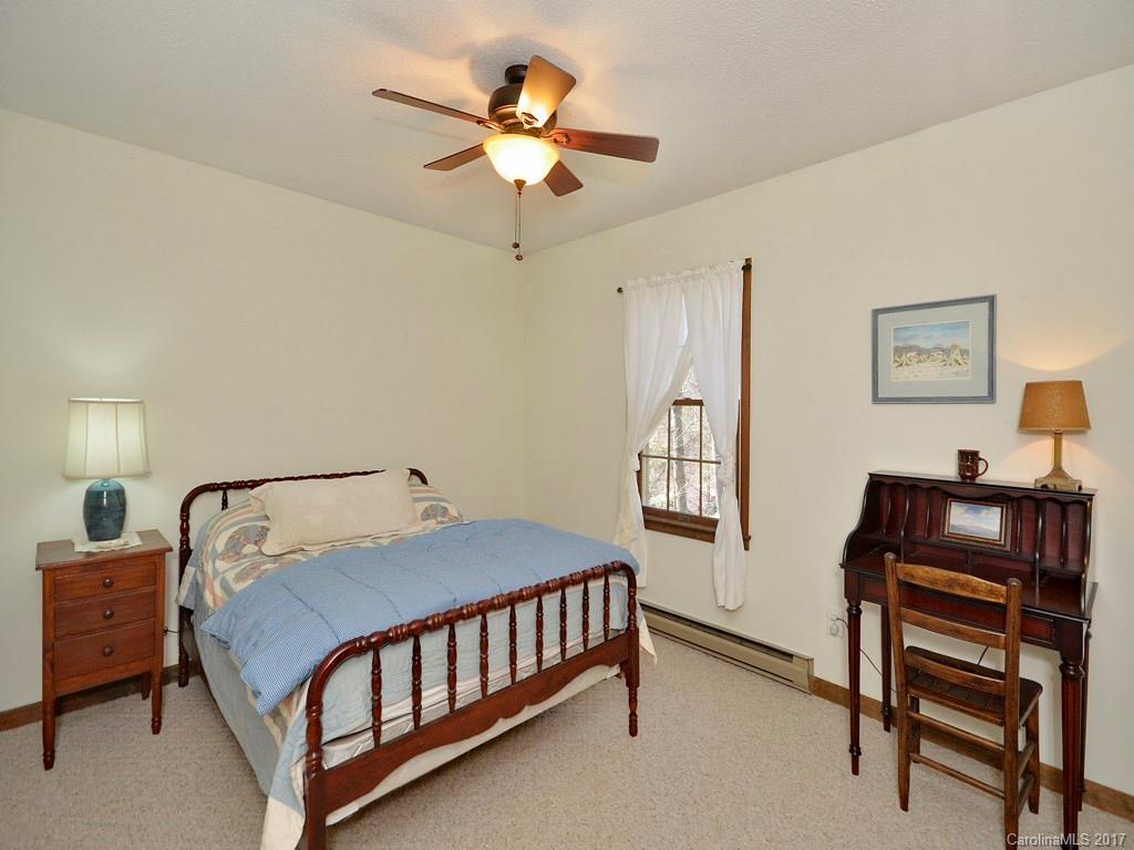 110 Kilgore Road Waynesville, NC 28785 - Photo 10 of 18