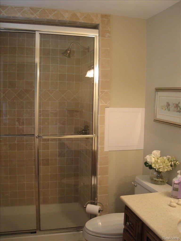 6492 Raintree Court Canton, MI 48187 - Photo 10 of 16 Master Bath Shower