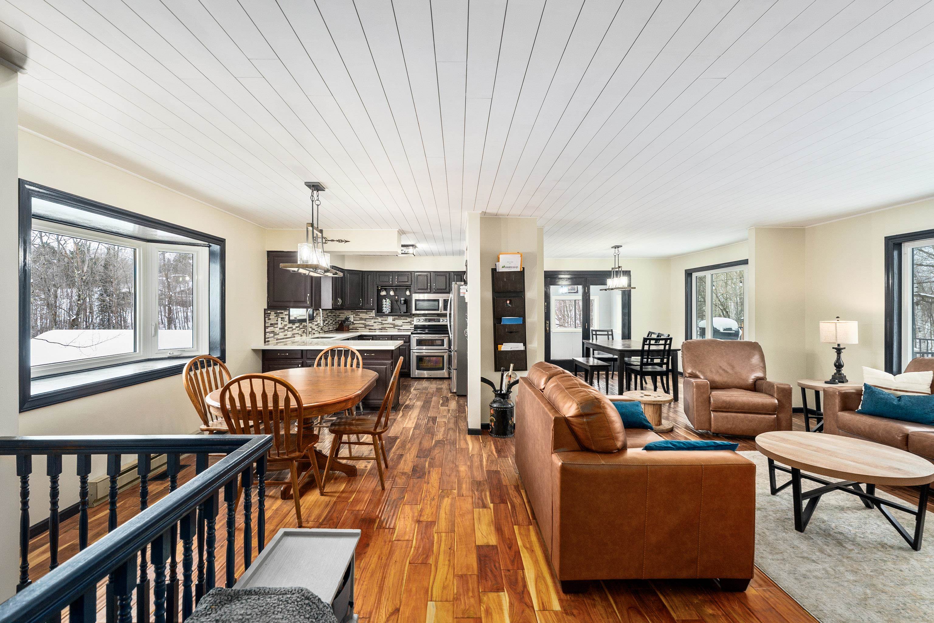 5105 Sheridan Road Hermantown, MN 55810 - Photo 39 of 39 Open floor plan on upper level