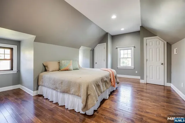 $995,000 | 19 Harding Road, Glen Rock, NJ 07452