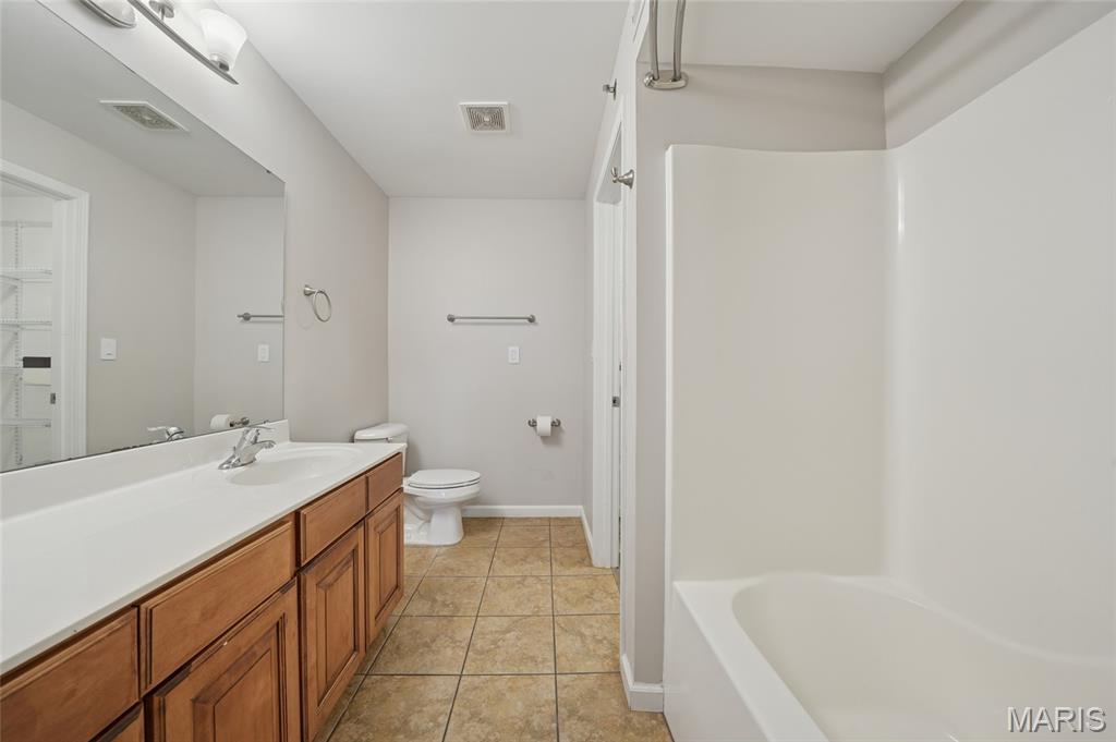 1302 Spring Creek Lane O'Fallon, MO 63368 - Photo 17 of 24