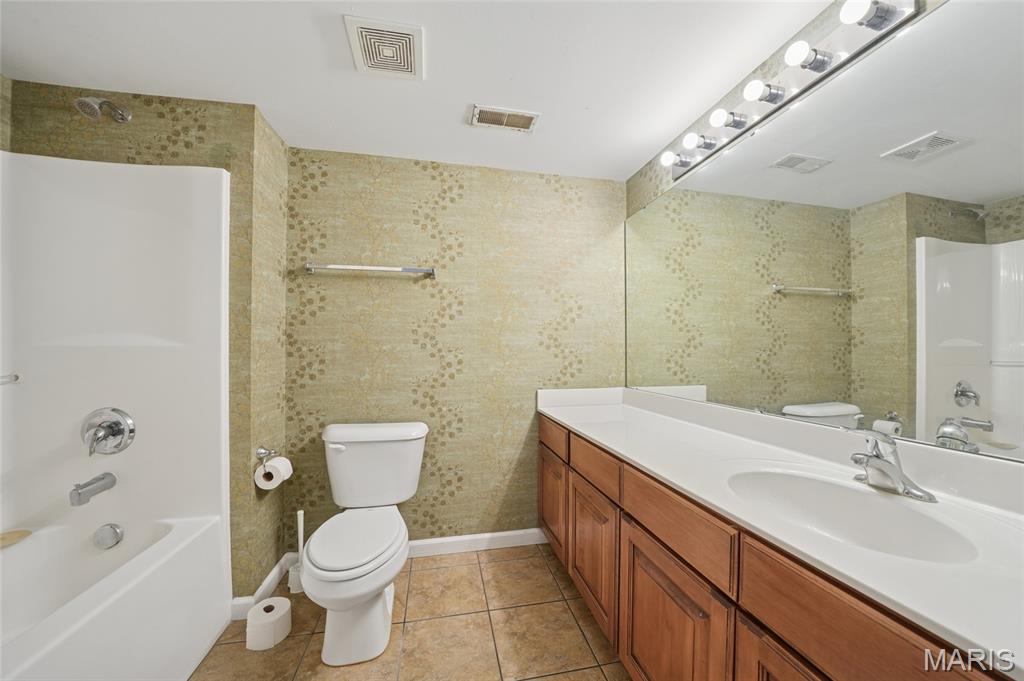1302 Spring Creek Lane O'Fallon, MO 63368 - Photo 21 of 24