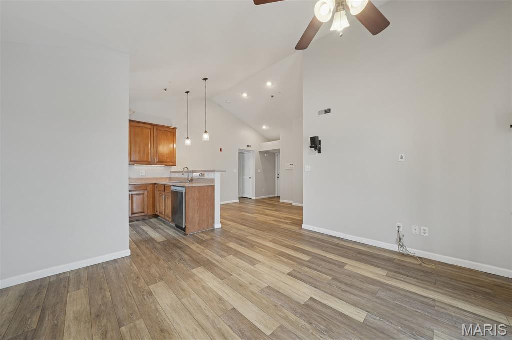 1302 Spring Creek Lane O'Fallon, MO 63368 - Photo 10 of 24