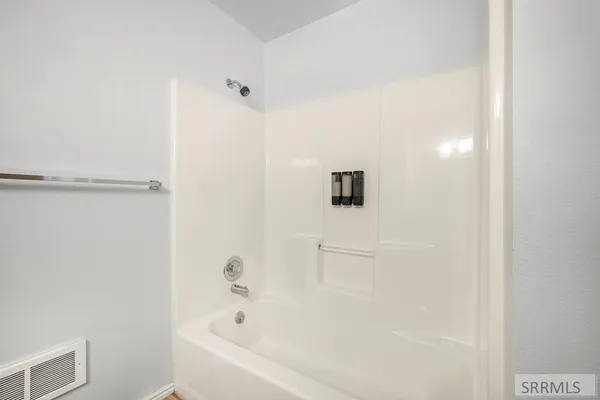 $375,000 | 1970 Peggy's Lane, Idaho Falls, ID 83402