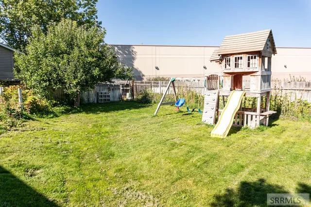 $375,000 | 1970 Peggy's Lane, Idaho Falls, ID 83402