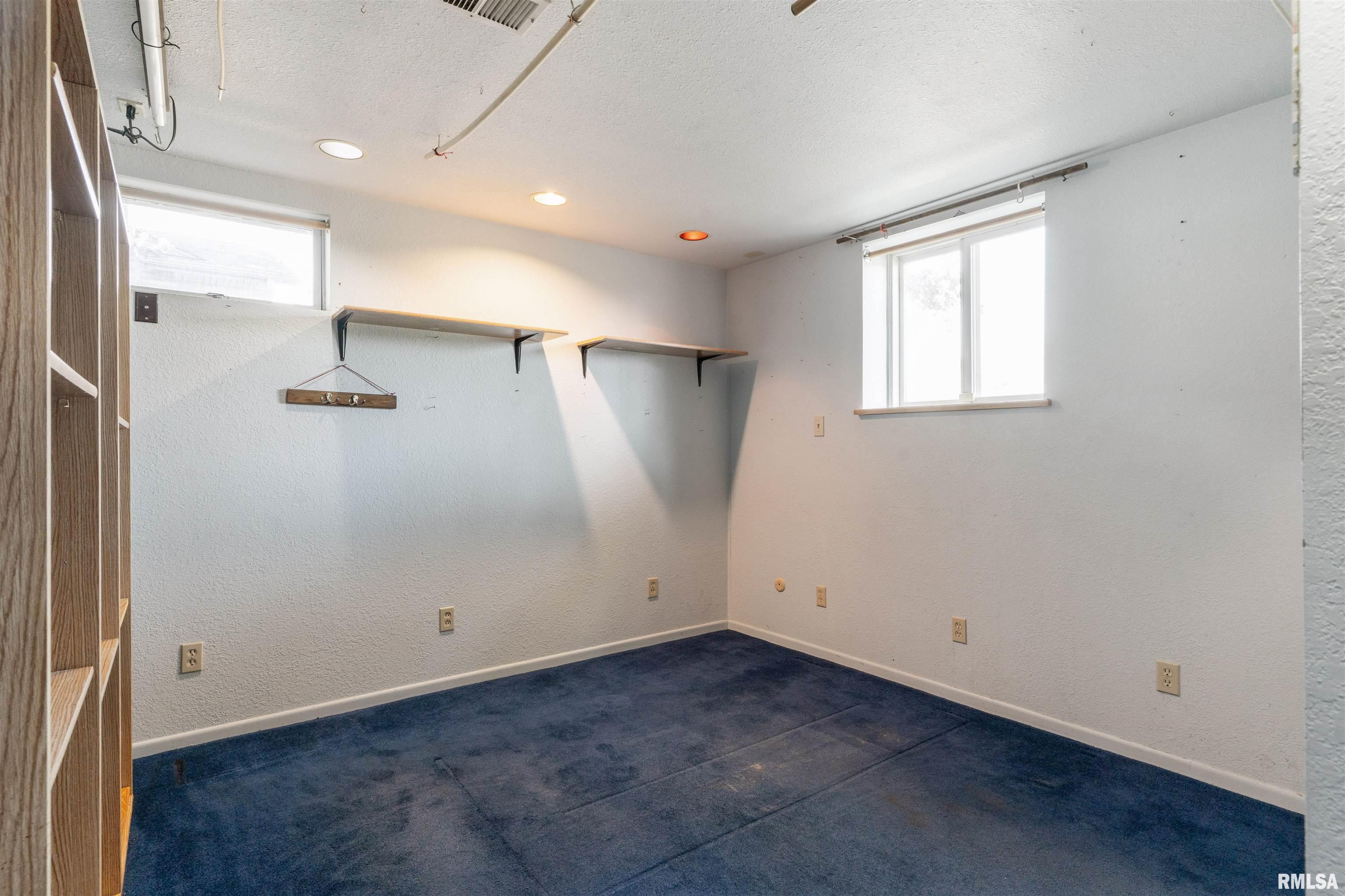 210 16th Place Camanche, IA 52730 - Photo 23 of 26