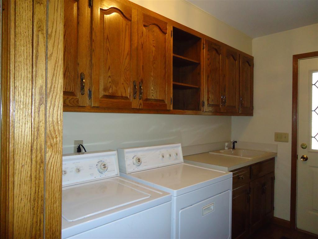 16 Prospect Hill Road Stockbridge, MA 01262 - Photo 24 of 25 a utility room with dryer and washer