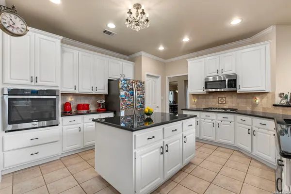 $747,000 | 38 Cellini, San Antonio, TX 78258