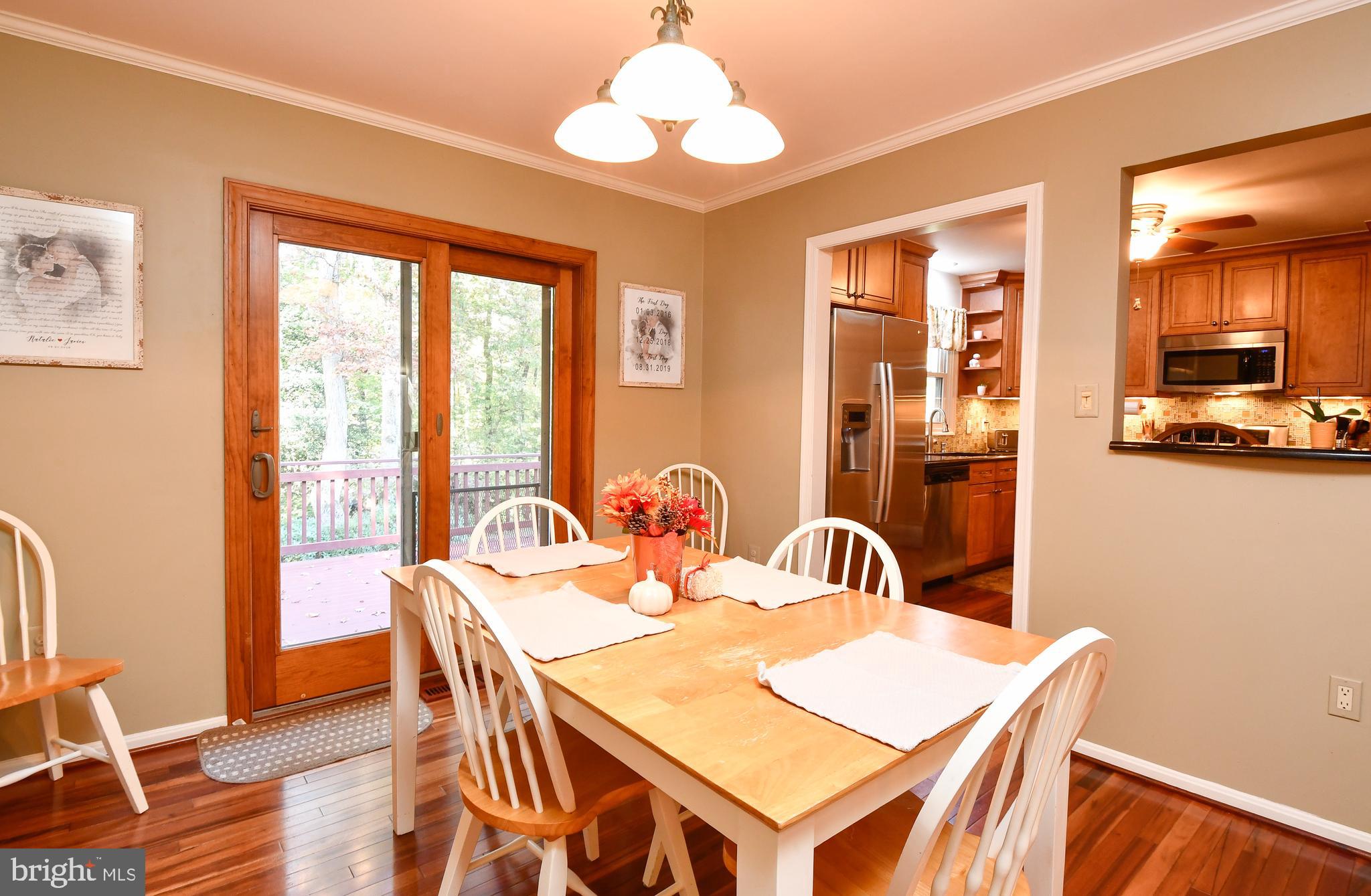 7249 Ridgeway Drive Manassas, VA 20112 - Photo 11 of 48 Dining Room