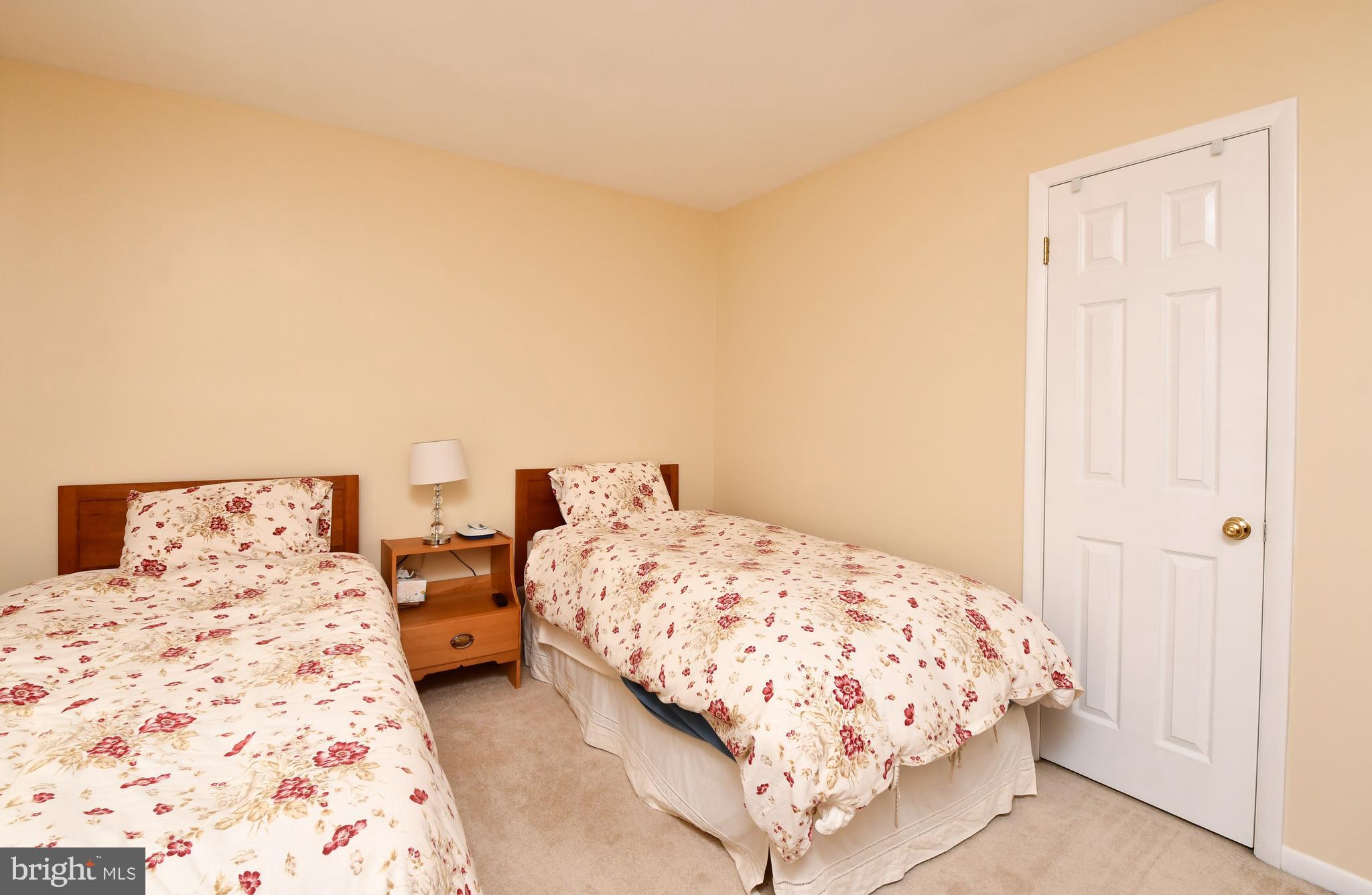 7249 Ridgeway Drive Manassas, VA 20112 - Photo 25 of 48 Bedroom 3