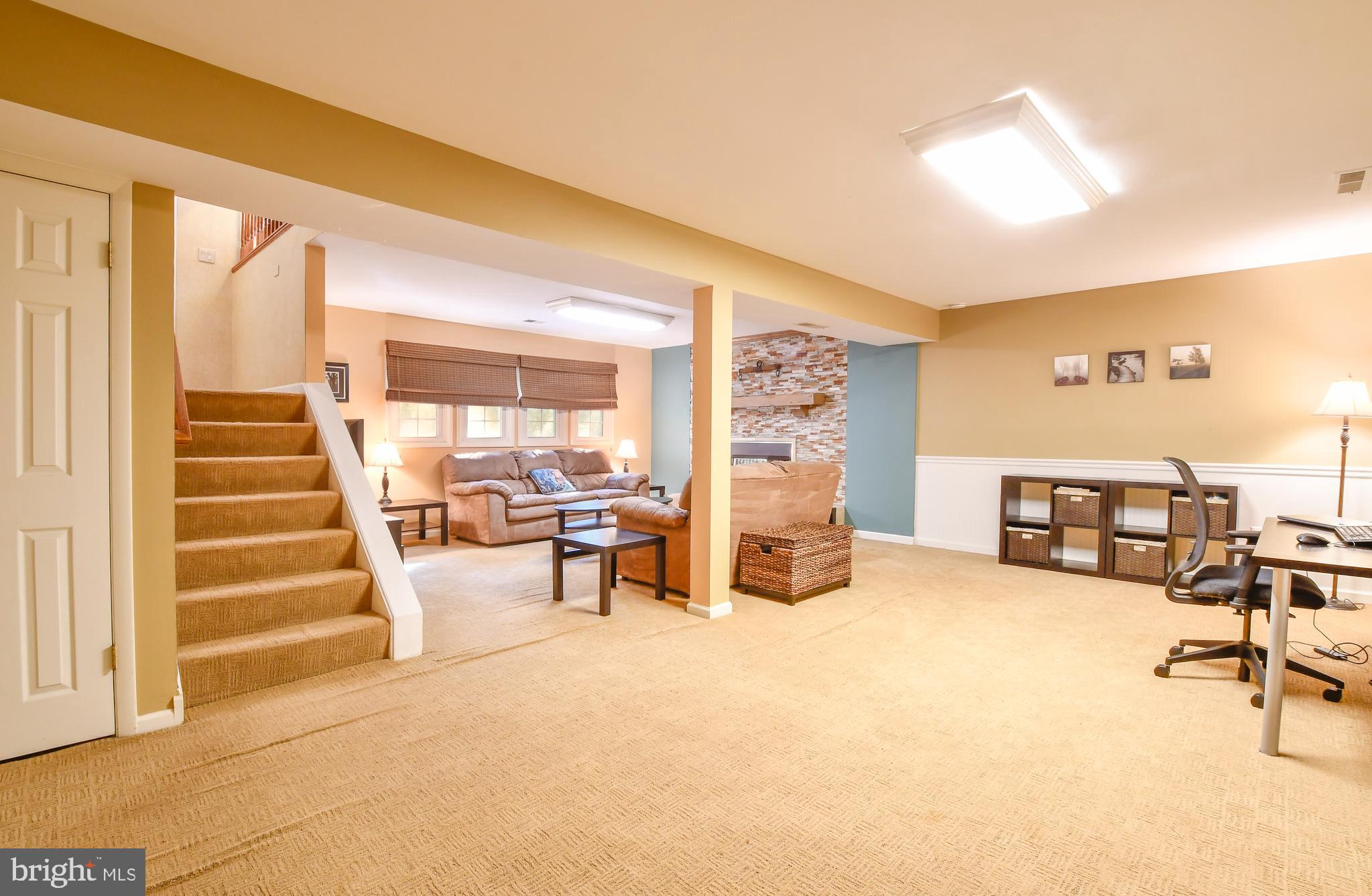 7249 Ridgeway Drive Manassas, VA 20112 - Photo 32 of 48 Family Room