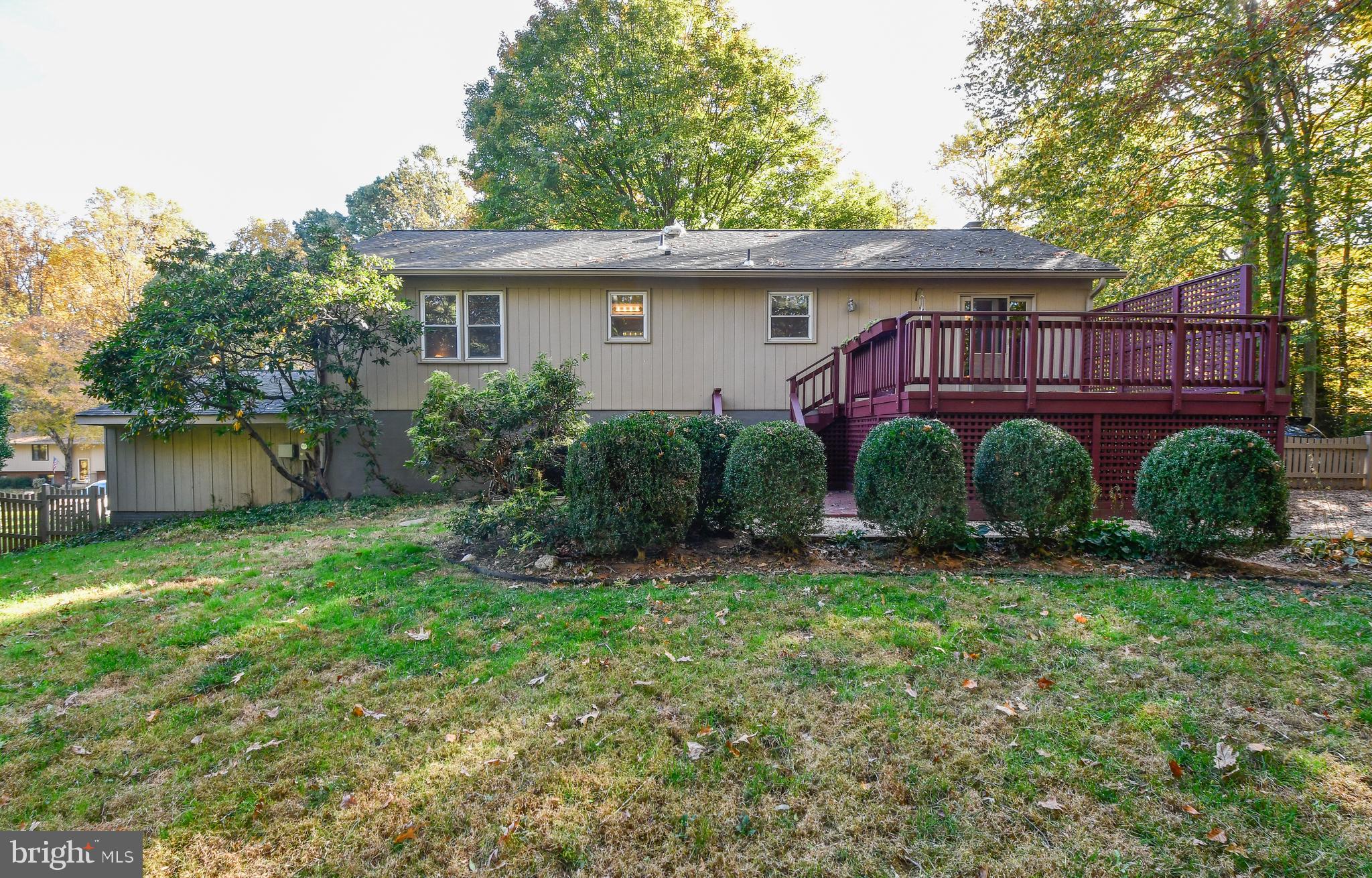 7249 Ridgeway Drive Manassas, VA 20112 - Photo 40 of 48 Exterior (Rear)