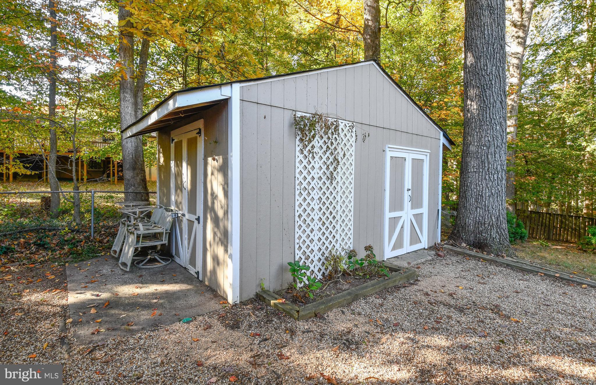 7249 Ridgeway Drive Manassas, VA 20112 - Photo 45 of 48 Shed