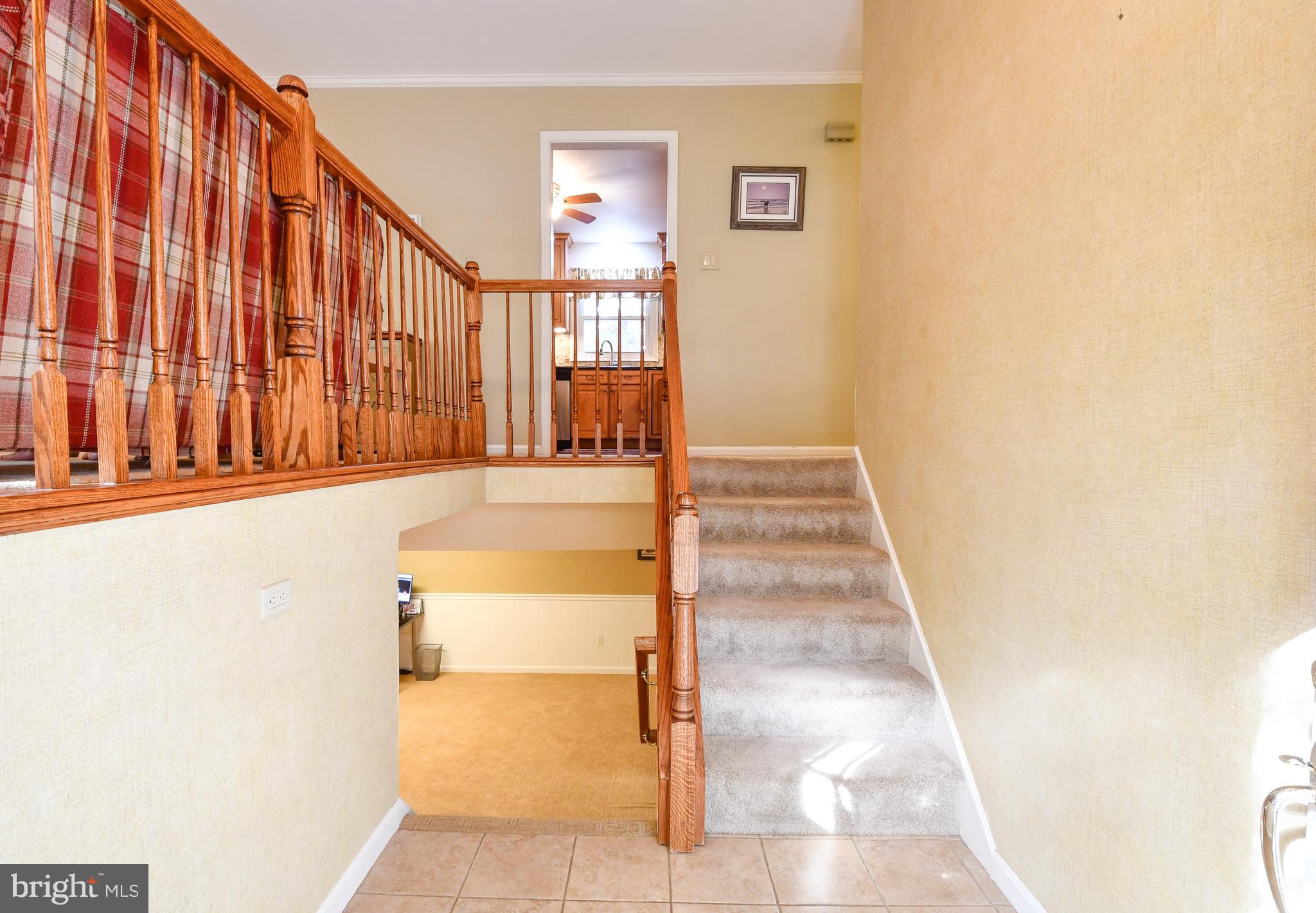7249 Ridgeway Drive Manassas, VA 20112 - Photo 6 of 48 Foyer