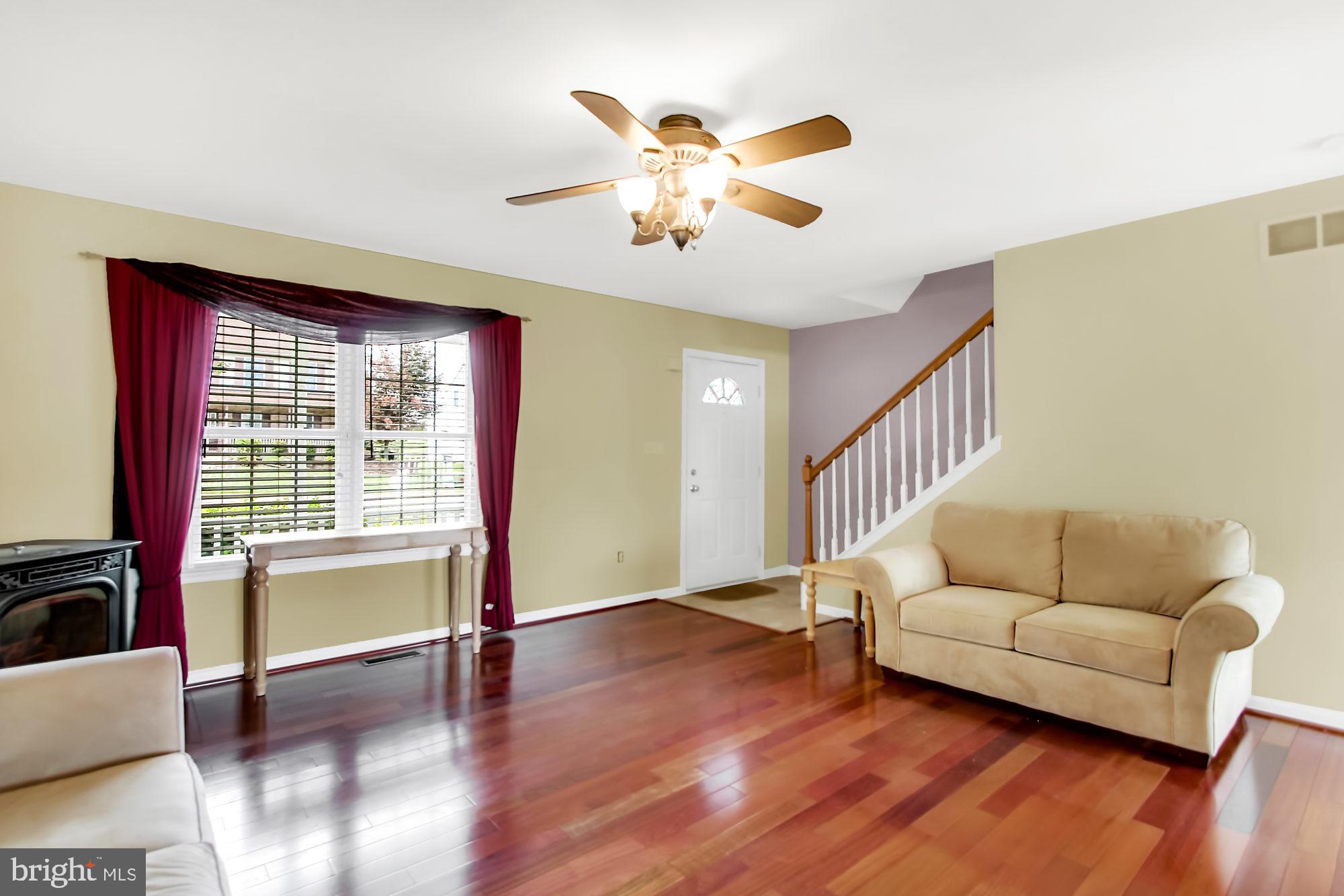 30 Roxberry Drive Reading, PA 19608 - Photo 4 of 32