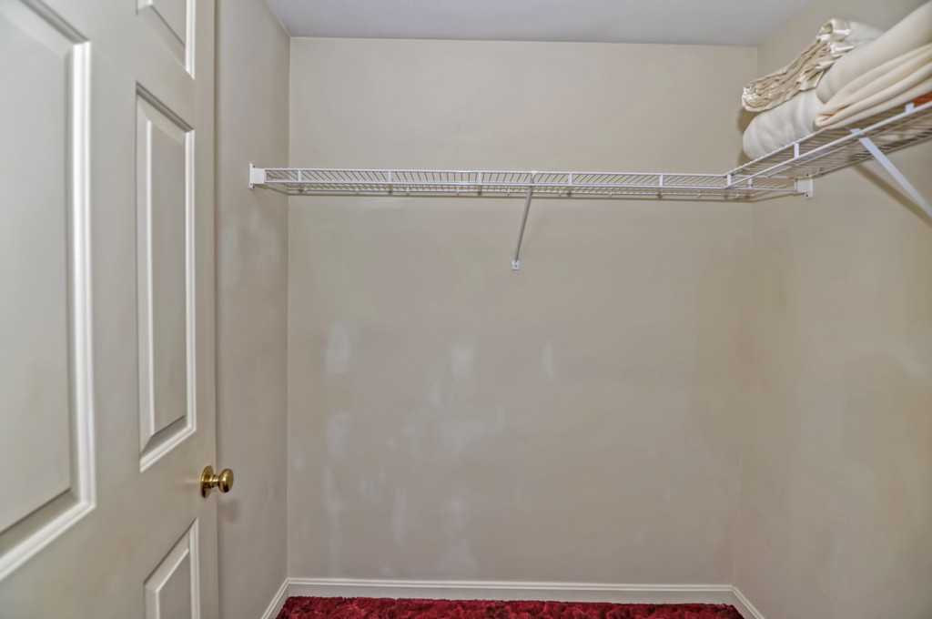 125 Stone Ridge Road, Unit 125 Franklin, MA 02038 - Photo 13 of 24 a view of small space