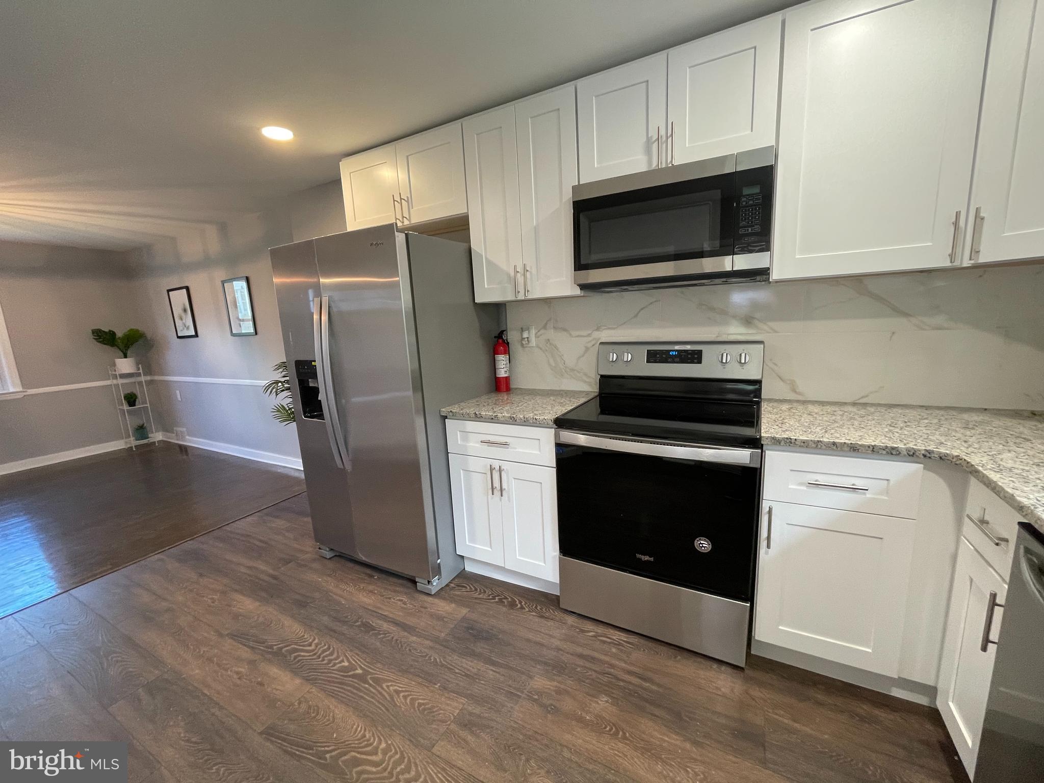 233 East Avon Road Brookhaven, PA 19015 - Photo 12 of 25 Gallery Image 12