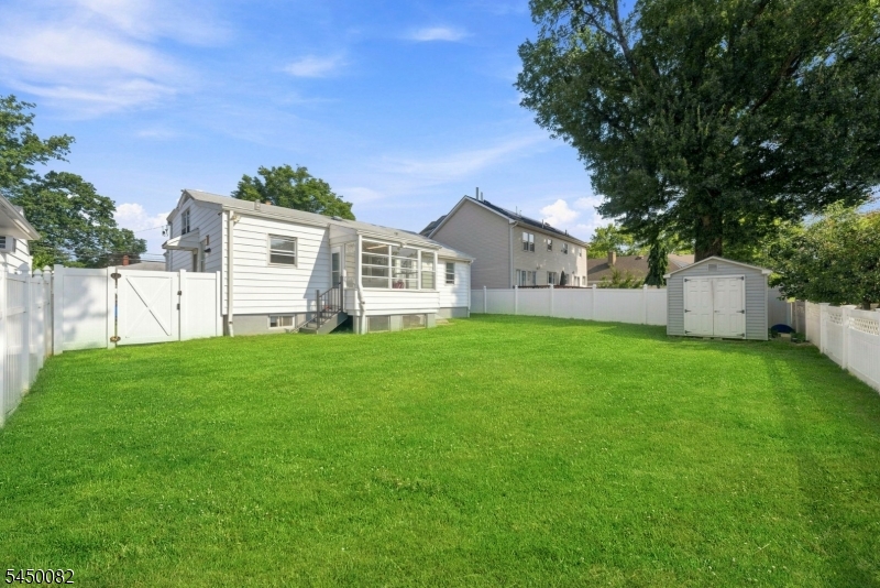 519 Livingston Road Linden, NJ 07036 - Photo 24 of 29 Gallery Image 24
