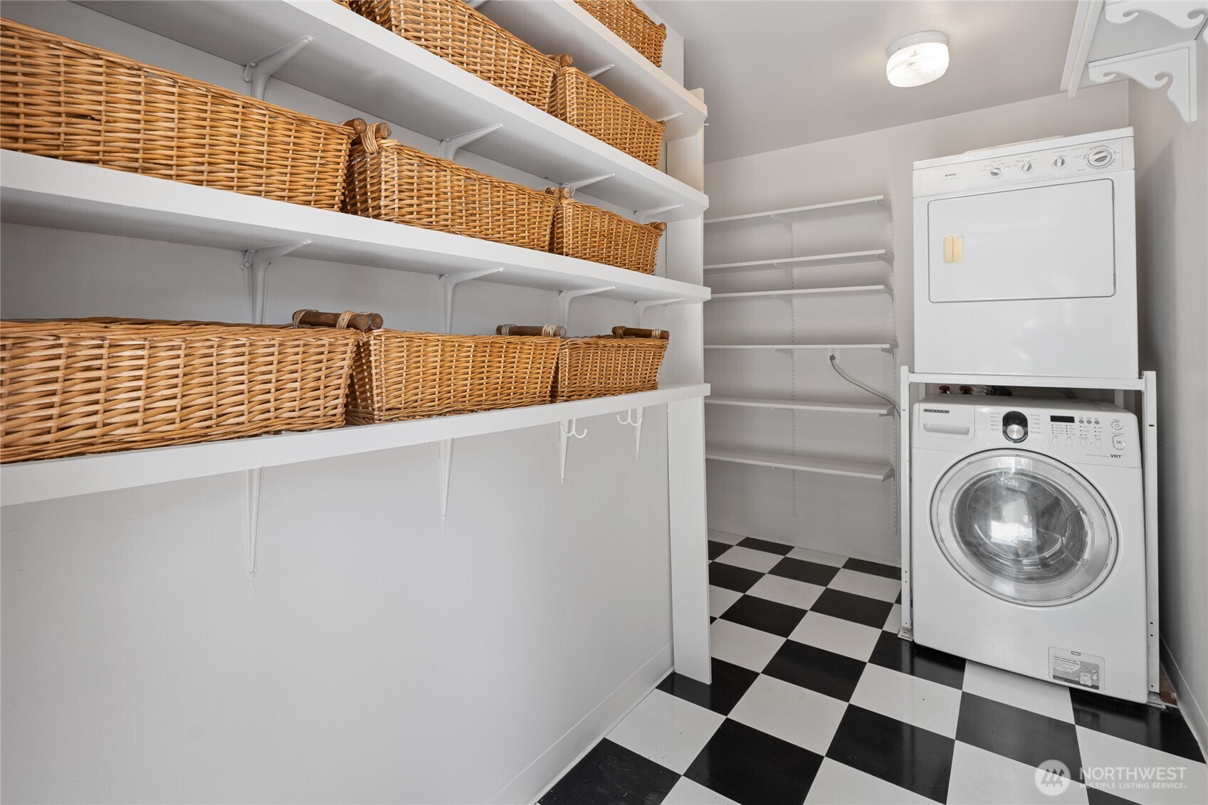 314 Goodrich Road Centralia, WA 98531 - Photo 13 of 40