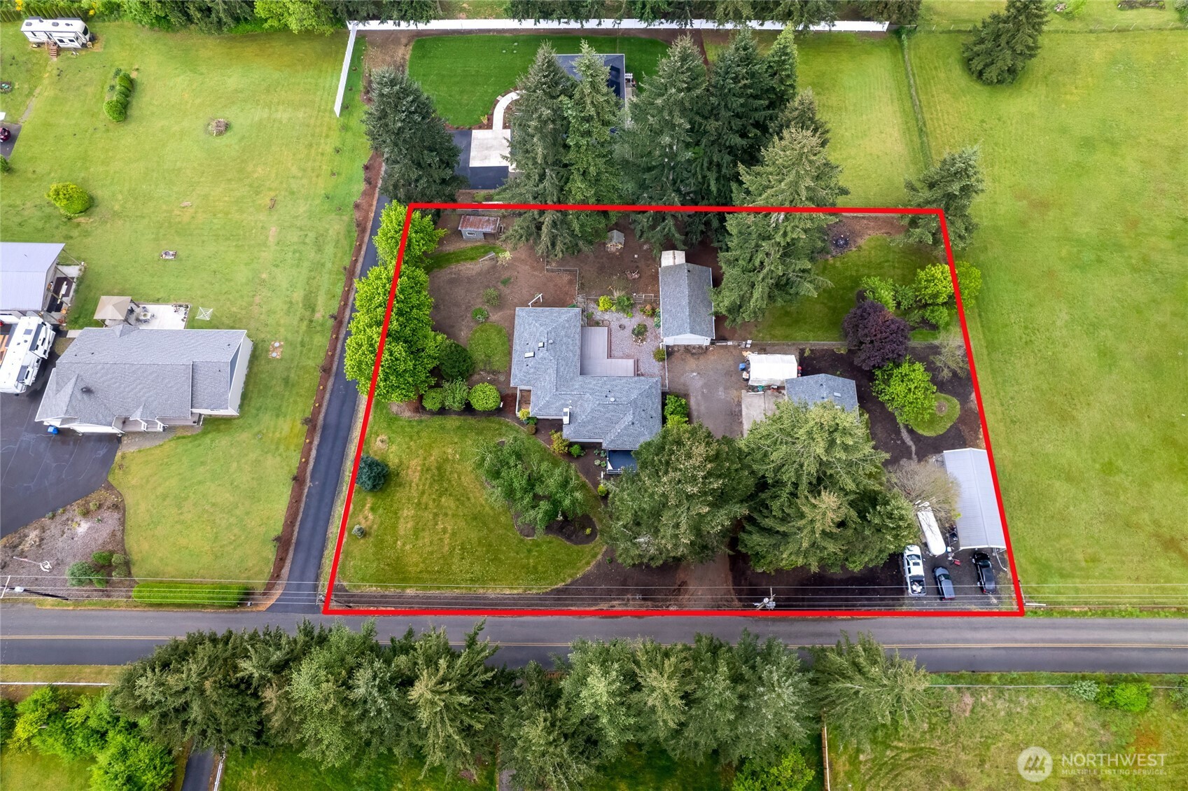 314 Goodrich Road Centralia, WA 98531 - Photo 3 of 40