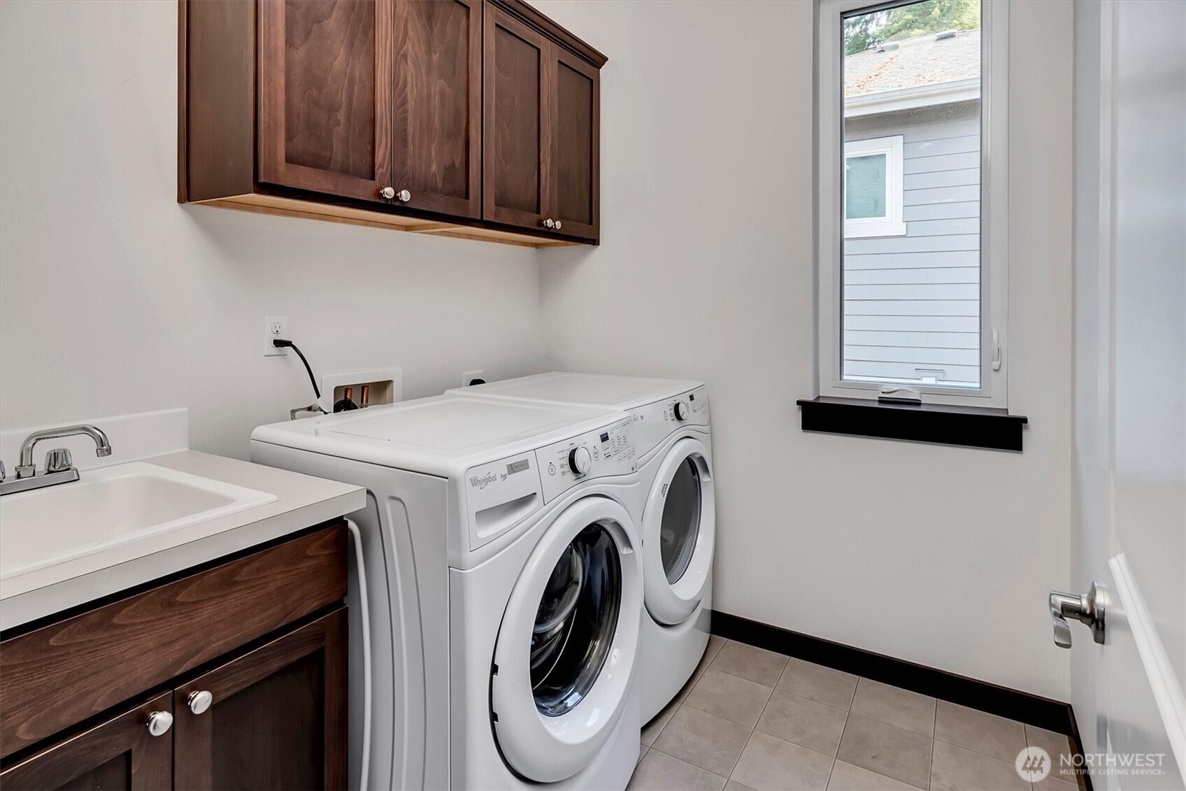 10125 Northeast 147th Street Bothell, WA 98011 - Photo 33 of 40