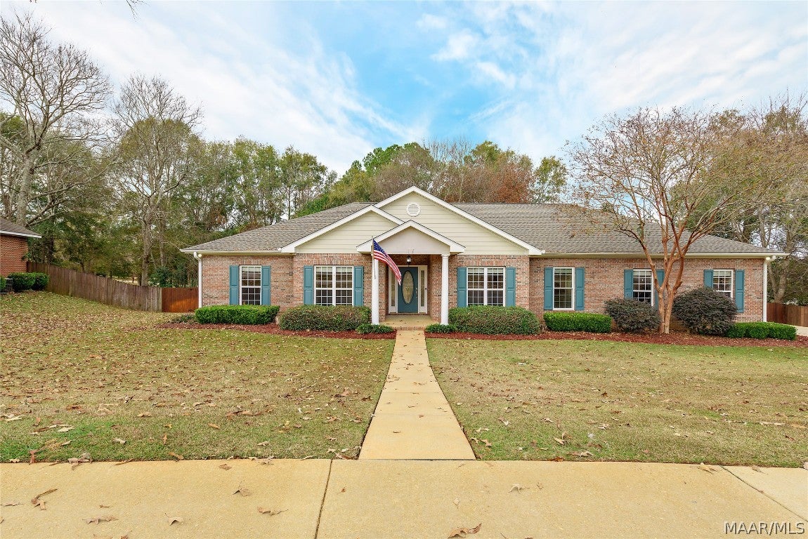 17 Blue Ridge Circle Enterprise, AL 36330 - Photo 1 of 27 Gallery Image 1