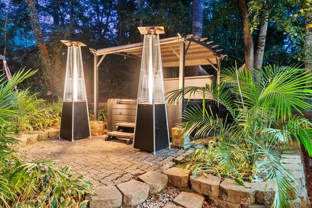 $875,000 | 11905 South Lakewood Avenue, Palos Park, IL 60464