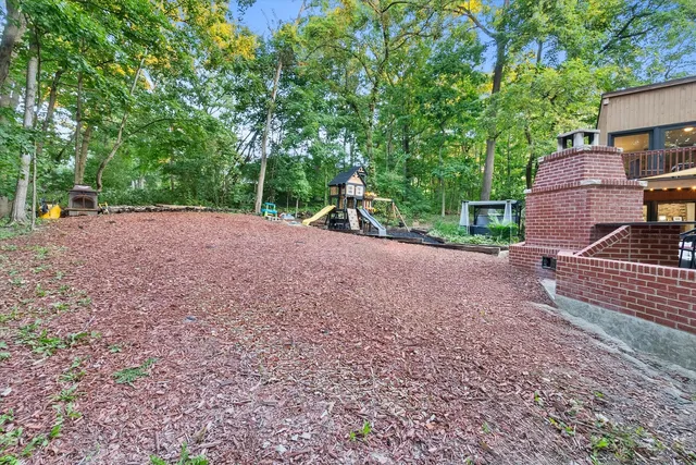 $875,000 | 11905 South Lakewood Avenue, Palos Park, IL 60464