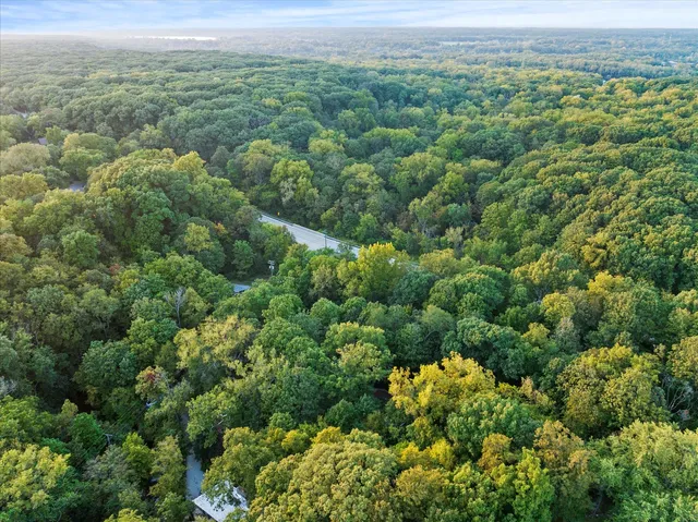 $875,000 | 11905 South Lakewood Avenue, Palos Park, IL 60464