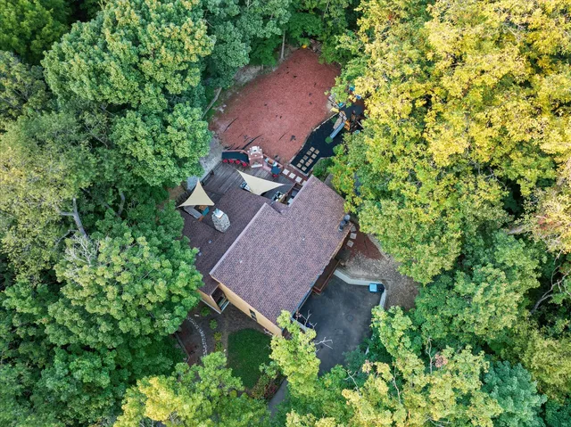 $875,000 | 11905 South Lakewood Avenue, Palos Park, IL 60464