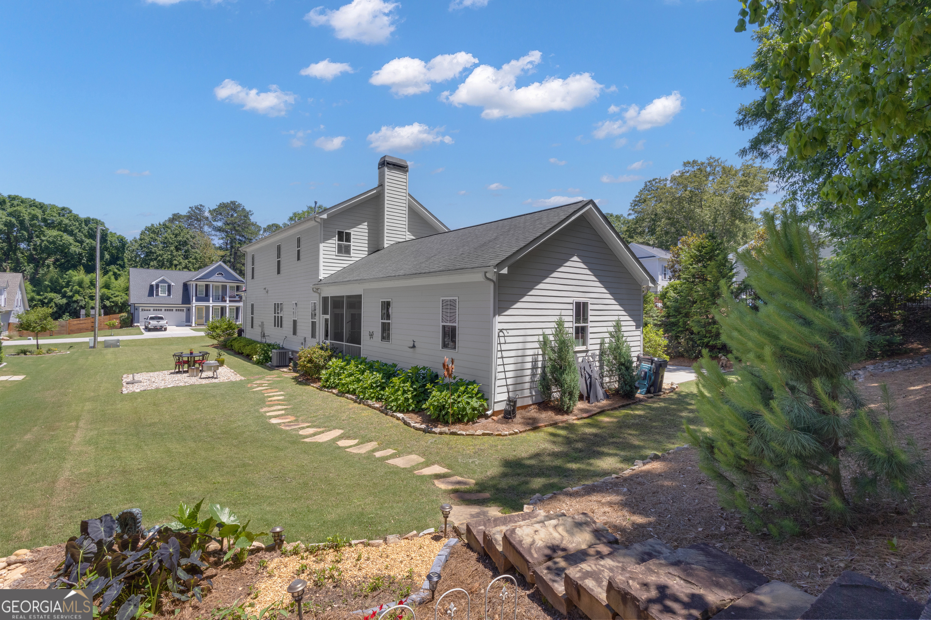 99 Middle Street Senoia, GA 30276 - Photo 5 of 68