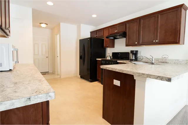 $270,000 | 270 Wildmeadow Lane, Woodstock, IL 60098